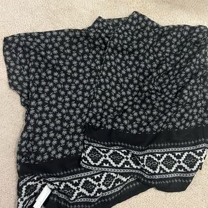 Black and white Loft Kimono